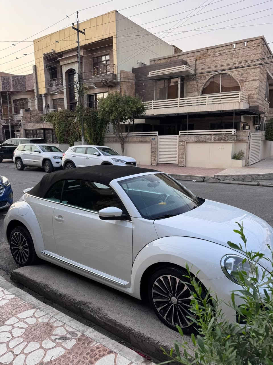 بيتل ٢٠١٧
وارد كندي
ماشي ٨٥،٠٠٠ كم
٢ قطعه صبغ -بونيت -جاملغ سكن-بدون ارباك 
رقم جديد
سعر:  ١٢٠ $ 
تواصل: ***********

