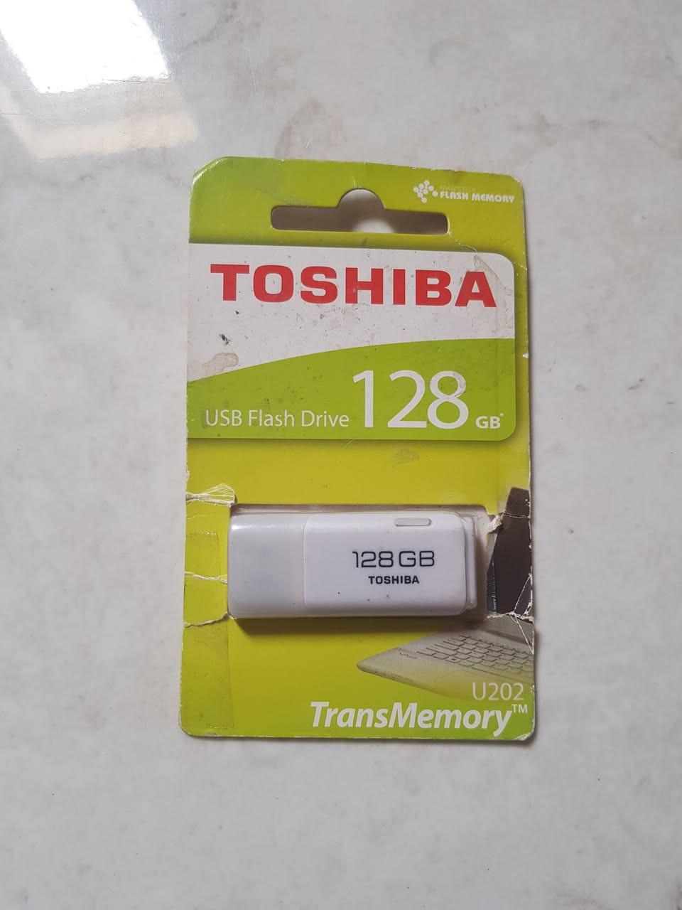 فلاش اصلي ياباني 128GB
قيم واخذ
***********
