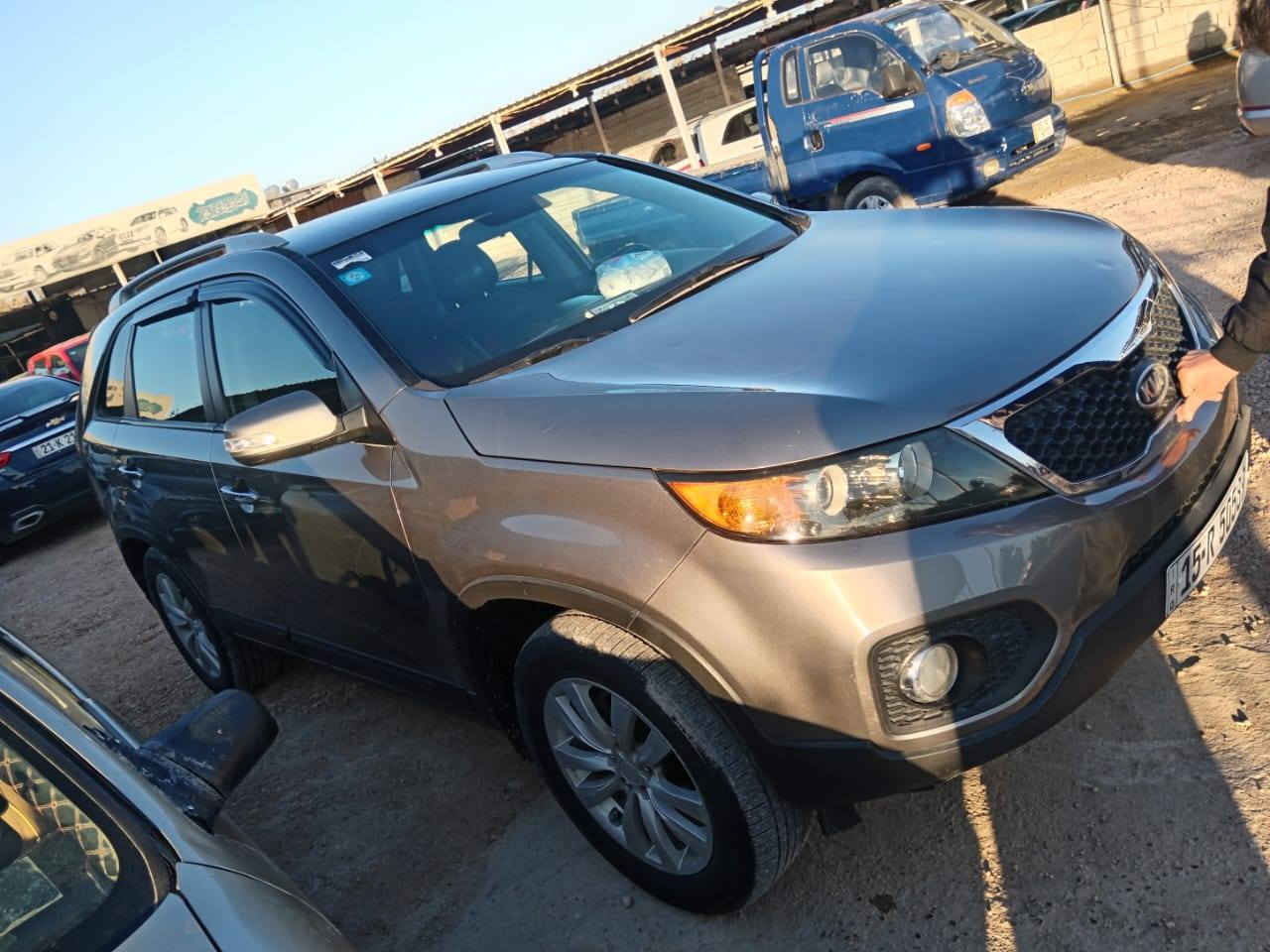 كيا سورنتو 11 وارد أمريكي مكفوله من ضربه وصبغ فول بدون فتحه 7 راكب 6 سرندر سنويه وهزه جديده بأسم صاحبها بيها فقط راجز خفيف ثواني ويختفي
غير متواجد ع الفيس مكلف بالنشر ما ارد خاص
رقم صاحب السياره
رمادي ***********
