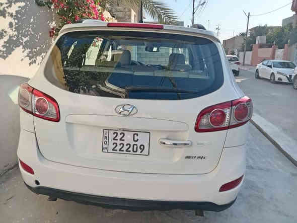 موديل ١٢ سنويه ورقم جديد مكينه ٢٤٠٠ تخم تاير صدر خلفي وامامي جديد تبريد كهربايات كلهن بشرط السياره جاهزه مكان السياره ديالئ جلولاء السعر 140 بيها مجال 
***********
