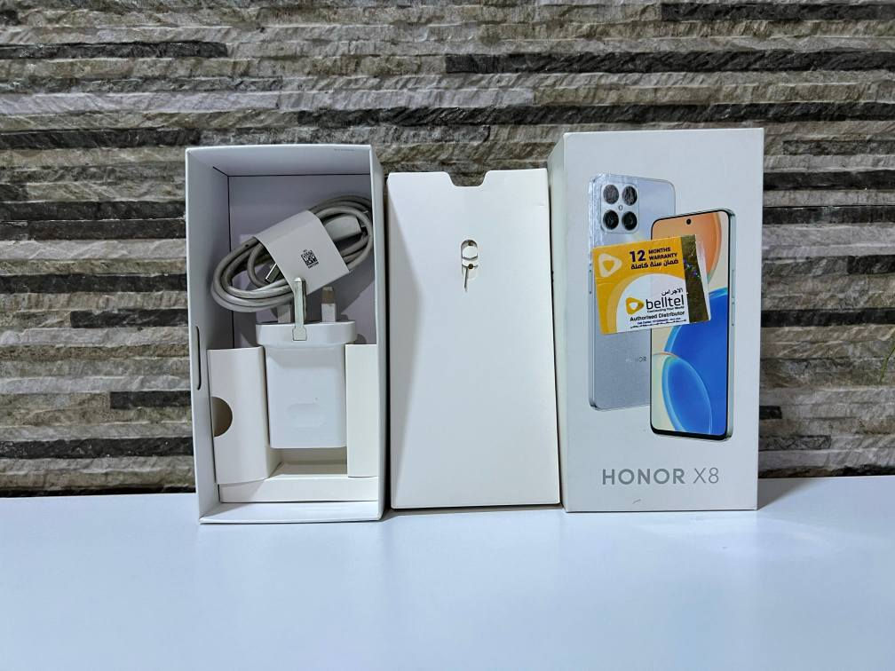 للبيع: HONOR 8.. بكارتوته وشاحنته الأصلية
البطارية سليمة
الشاشة سليمة بدون اي كسر او خدش ايضا الكاميرات سليمة بدون خدش
• الموبايل على الرغم من انه مستعمل لكن نظيف ومحافظ عليه تماماً يعني تاخذه نظيف بكارتونه
.. ومستعجل ع البيع كلش

السعر : (175 الف) وبي مجال للشراي

+FHD "6.7 شاشة •
•رام 8 ذاكرة 256 جيجا

للأستفسار : *********** البصرة, العراق
