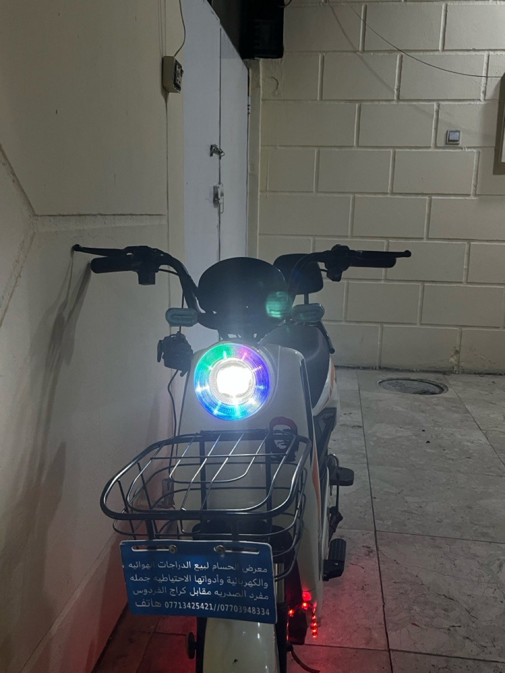 دراجه شحن كلاسيكي
حجم 10 في 275
اسم الموديل كلاسيكي
4 بطاريات كبير قياس 20 ابيرمأأ V
ملف 500 واط *
نقطع مسافة 45 كيلو متر حقيقي
مواصفات
أم بي اثري
لايت +لد نهاري
اشاير خلفي أمامي يمين ويسار
4 دواسات خلفي امامي
4 دبلات خلفي امامي حاطا ٧
دبل استان وسط وخلفي تشغيل واطفاء عن بعد مانع سرقه انذار كشن منفصل
قفل كهربائي
ابريك حساس بنزات خلفي امامي
الموقع !بغداد جميلة قرب علوة 58 قرب سوق الرضوي
الاستفسار ***********
التعليق بشكل عام...