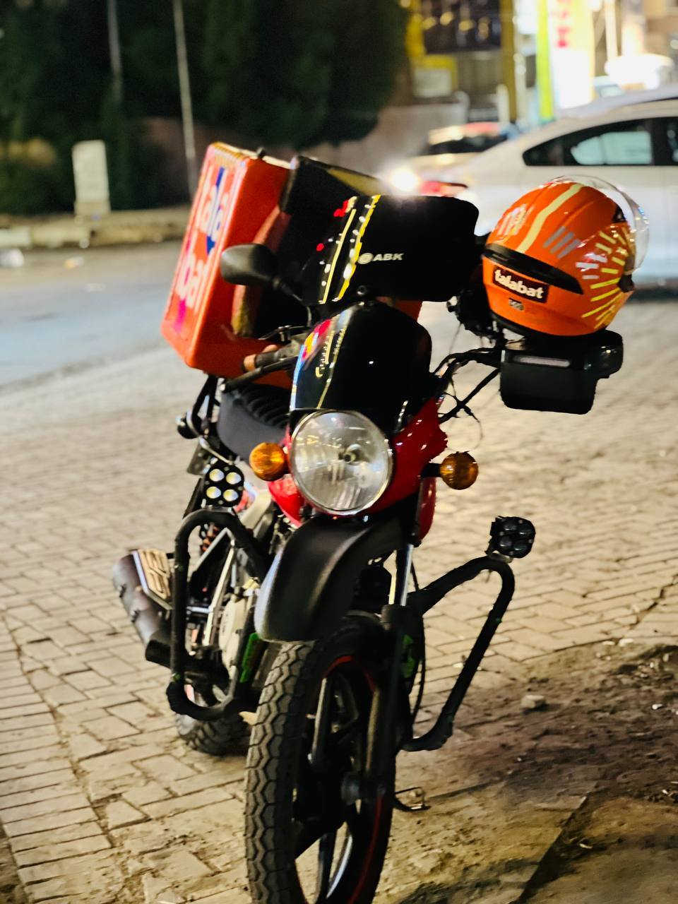 السلام عليكم بوكسر موديل 21 الدراجه نظيفه رايدها مليون 1800 وبيها مجال قليل عنواني بغداد جسر ديالي
***********
