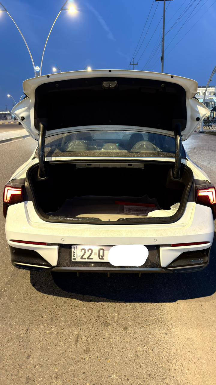 النوع : كيا K5 ( خليجي ) للبيع 
الموديل : 2026 زيرو
الرقم : اربيل
المواصفات :
*ماشيه 4 الف كليو متر
محرك 2500
4 عدسات زنون
بصمه + بصمات ابواب
تشغيل عند بعد
تبريد شاشة + تبريد قطعتين
فول تحكم ستيرن
حساسات اماميه خلفيه
منافذ شحن اماميه خلفيه
لدات نهاريه اماميه خلفيه
كروس سرعه + 5 انظمة قياده
كراسي كهرباء
اشاره ترحيب
داخل بيجي
شاشة + ابل كاربلي
اشاير بلمري + المري شفط
العنوان : بصره
السعر : 268 ورقه وبيه مجال
باقي التفاصيل الاتصال ؏ الرقم
***********بي واتساب
غير متواجد على الفيس......
