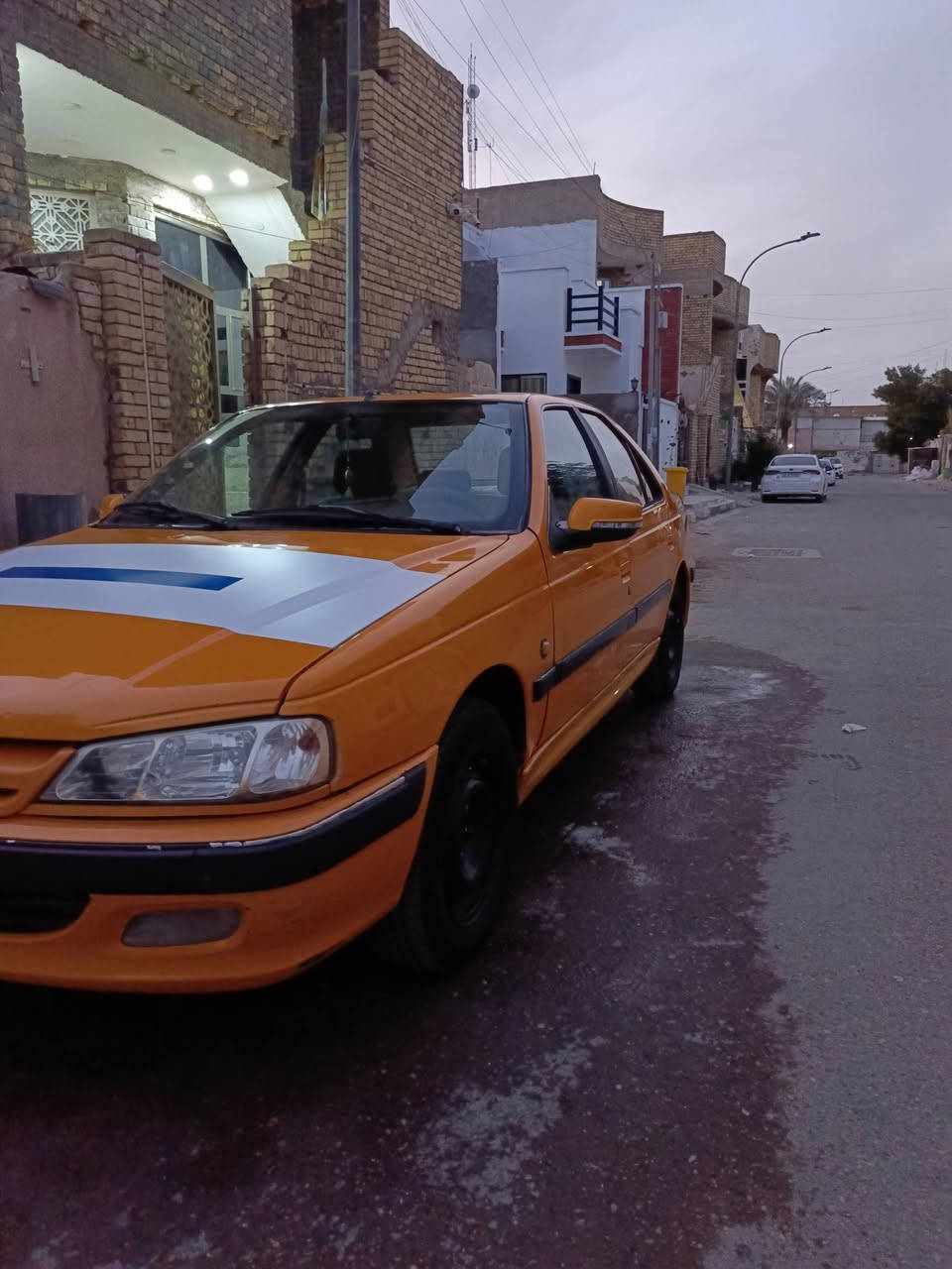 السلام عليكم بيجو بارص موديل 2018 السياره جاهزه وكامله ما بيه اي نقص تبريد تخم تاير قبل سبوع شاده مكينه لا تبخير لا تنقيص كير خير من الله السياره مكفوله بيه نص الجاملغ لامامي صبغ  بدون لا فتح ولا معجون السياره كله مدوشمه نحله كشنات وكاعيه جلد معروضه ٥٩بيه مجال شي قليل سونار موجود مكاني كوت لستفسار اكثر رقم تليفون ‏‪***********‬‏
