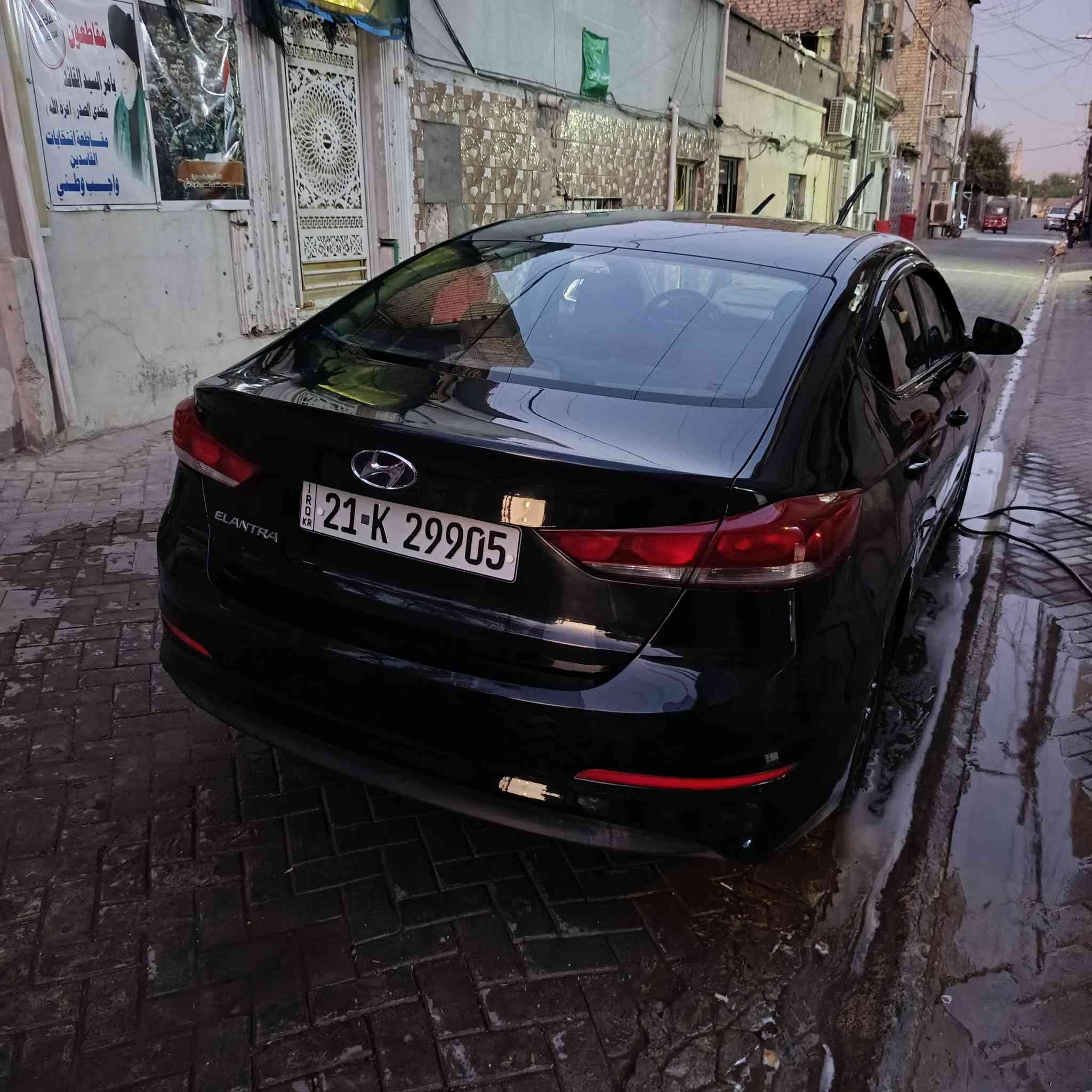 السلام عليكم النترة ٢٠١٧ سيارة وارد كندي بيه تبديل بابين صفحة العبري مبدالة نفس ألوان بدون دواخل كير مكينة ٢٠٠٠ دوش تبريد تخم تاير كله جديده خير من يالله عارضه ١٠٥ وبيه سيارة باسمي شرط تحويل سنويته ٢٠٣١ مجال مكان بغداد الاستفسار ***********
