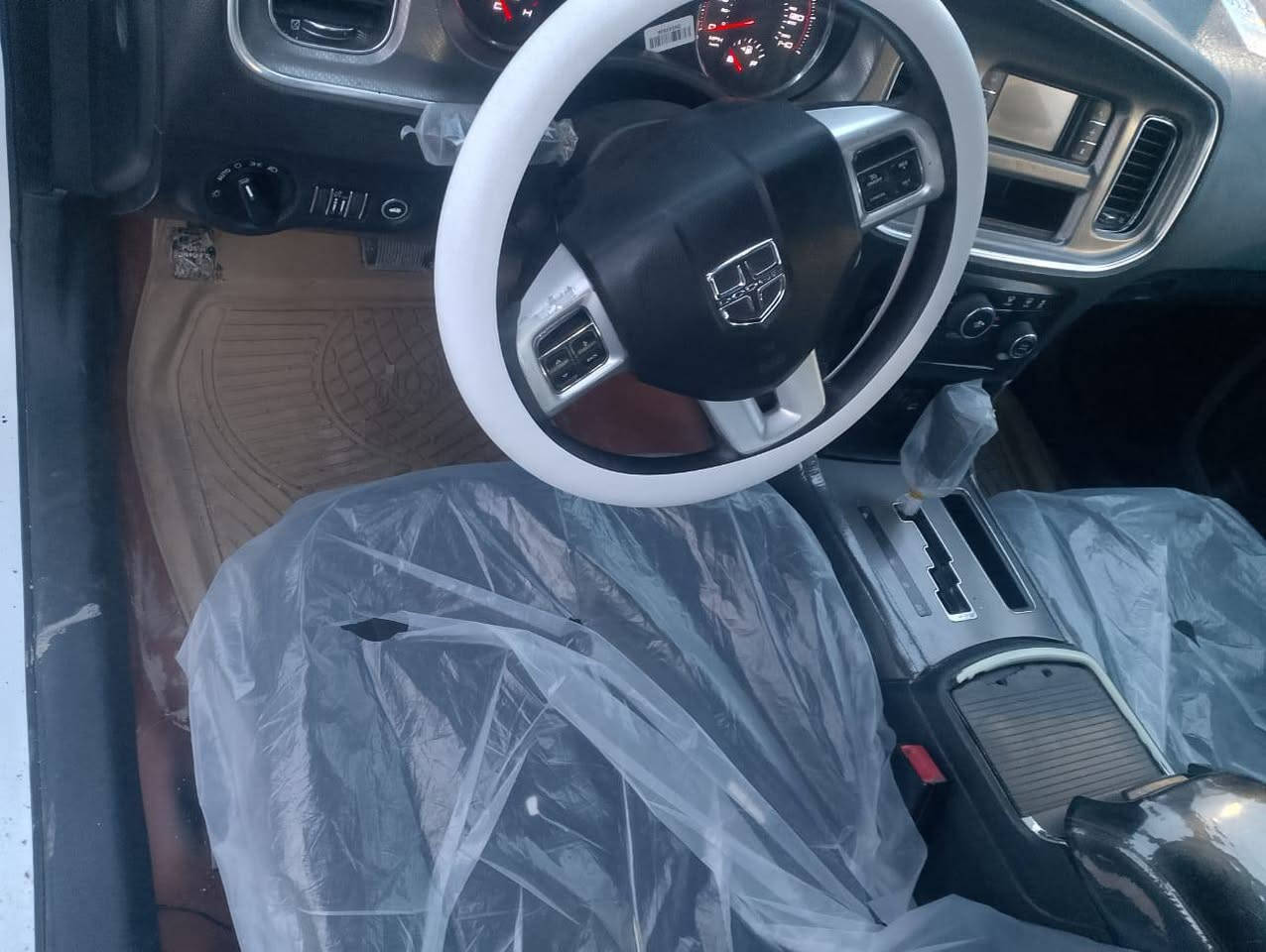 سلام عليكم جارجر موديل 12 رقم بصره شرط تحويل سياره كفاله من ضربه بيه بس مكانات صبغ بسيطه مكينه كير حداديه اكسل كفاله تبريد شغال تخم تاير جديد ويل خليجي سعر 135 وبيه مجال  ***********
