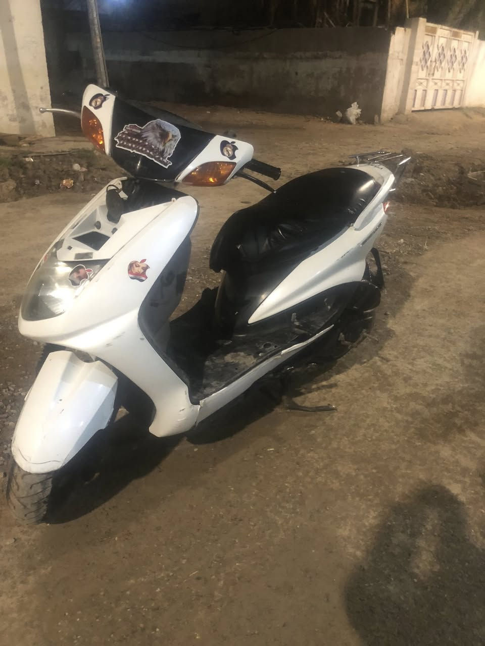 سكنس نثية دراجة خير من الله مابيه لا صوت ولا تبخير دراجة كاملة ٢٧٥ وبيهة مجال قليل مكاني بعقوبة تحرير ***********
