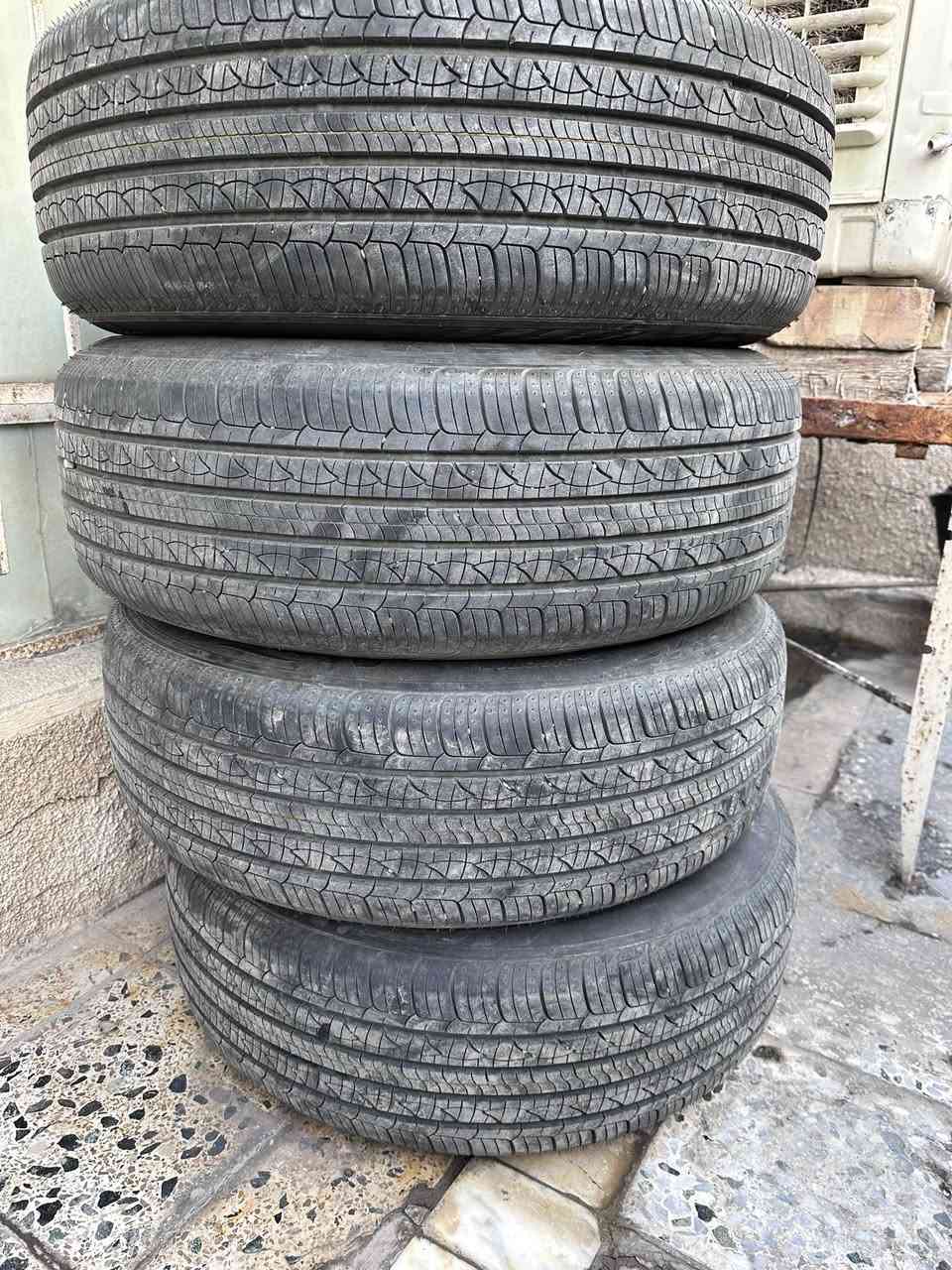 ويل مكسيكي اصلي ابو الختم  مكفول من العواج والتصليح عليه تخم تاير كوري نكسن جديد قبل اسبوعين مشدود والصور كدامكم 
مكاني اعظميه *********** 
السعر 800$ قفل
