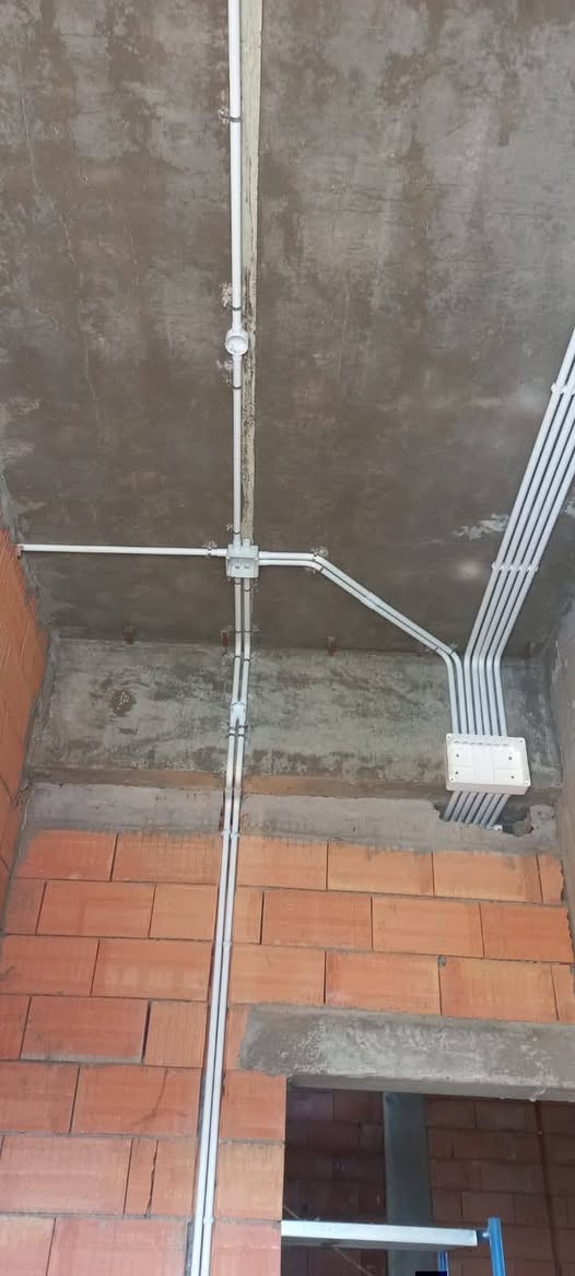 تأسيس كهربائيات بيوت
تأسيس سمينز + بوري بلاستيك
تسليك
تقفيل
بواري
وكافت الكهربائيات 
نصيب سبالت  وصيانه داخل المنزل
يعني مايحتاج تفتحه وتحير داخل 
بيتك  وتدللون 
العنوان كربلاء
***********
*********** 
#كربلاء
#يران
#مريكا
#مطر
#حلوب
#عاصفه
@إشارة
