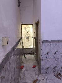 البصرة حي المهندسين • 200م • بيت طابقين