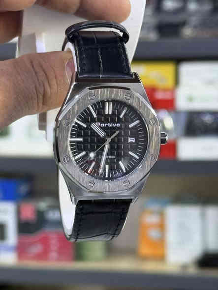 بعد السلام 
توفرت وجبة ساعات ⌚️ رجالي كوالتي عالي 
سير جلد +حديد 
مكتب جاسم للموبايل 
العنوان -ناحية -الزاب -قرية -شميط -محلات الحجاجي 
#جاسم***********
