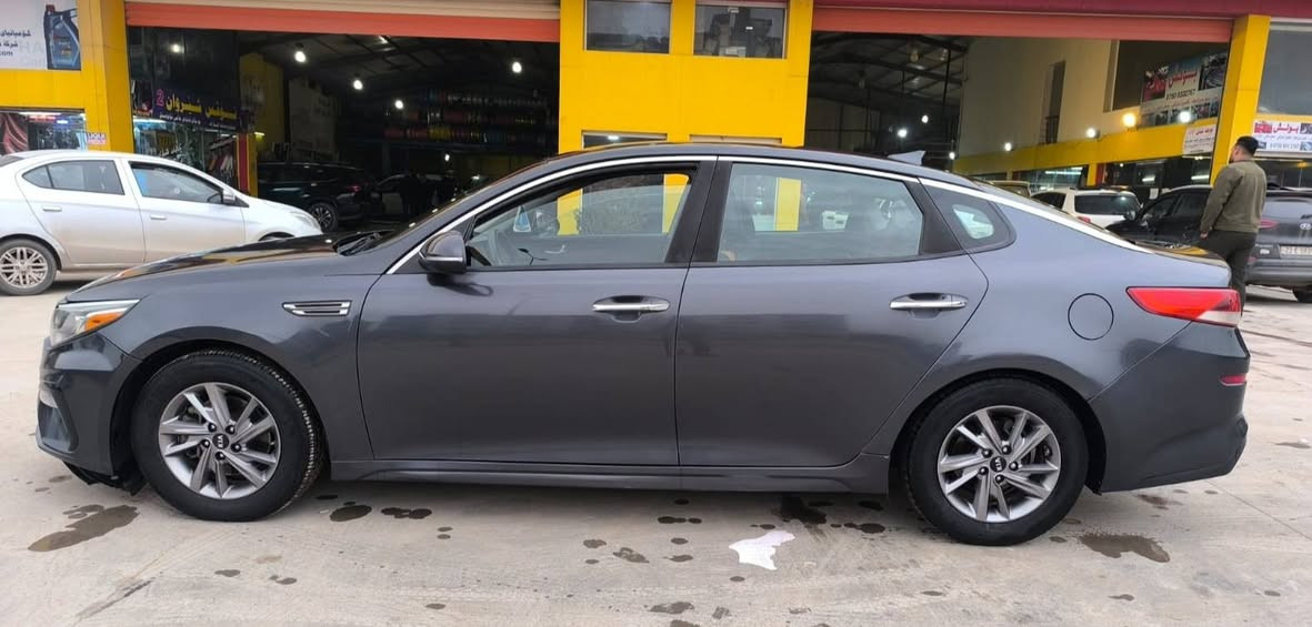 كيا اوبتيما 2019 مواصفات أمريكى ماشية 130 ألف محرك 24 DGI المرغوب وما مفتوح بيها 4 قطع مضروبه من صفحة السائق بابين وجاملغ الامامي والخلفي رقم جديد وصدرها وتبريد والبدن الامامي والخلفي كبس بشرط وتبريد شغال السيارة نظيفة ما بيها دينار مصرف أربيل, العراق


**إذا كنت صاحب هذا الإعلان وتريد حذفه لأي سبب، رجاءا أرسل رسالة إلى الدعم الفني**