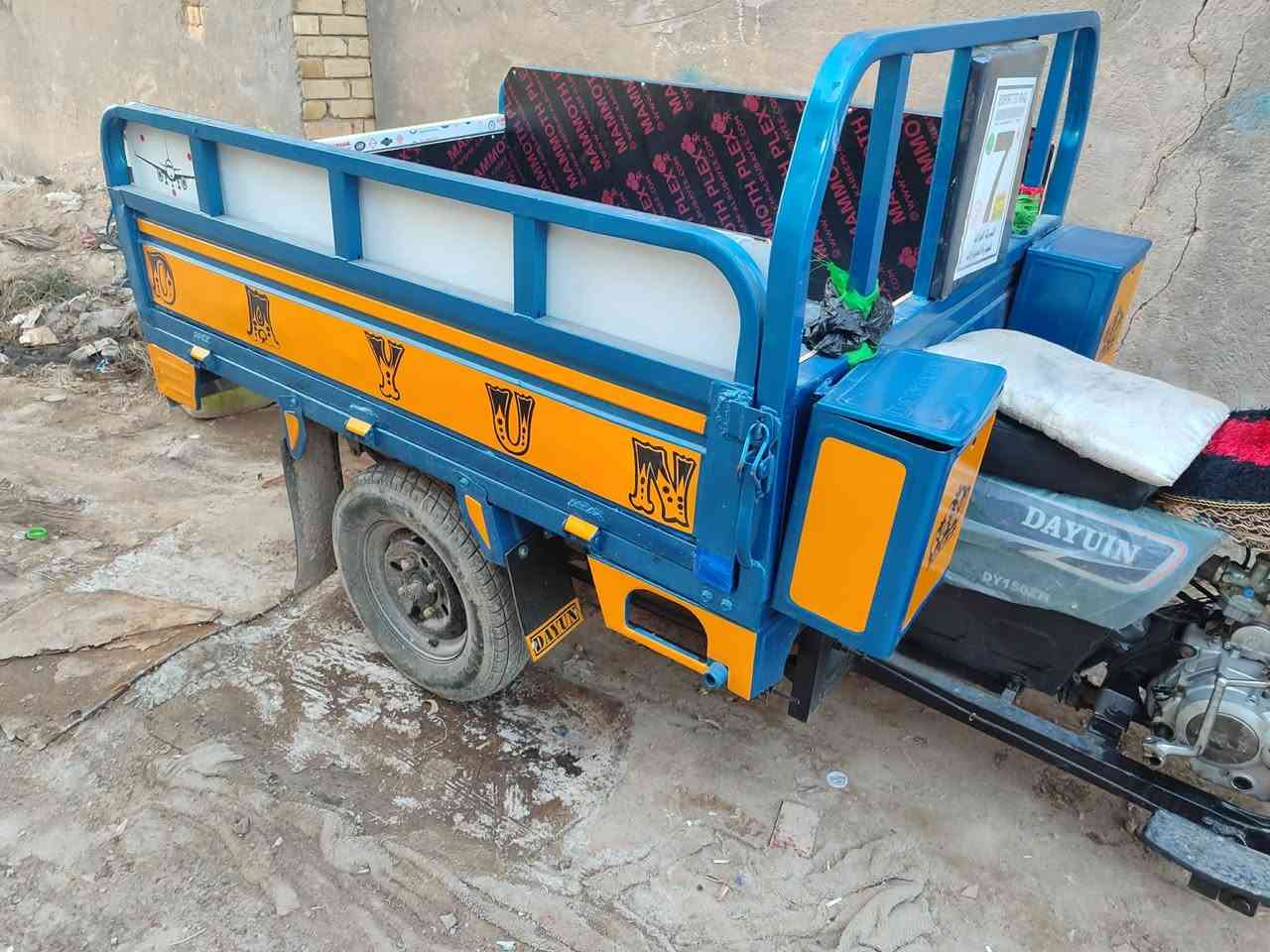 سلام عليكم ستوته للبيع مديل 15تعمير كله 23دراجه مكفوله كفاله عامه سعر تصال ***********
