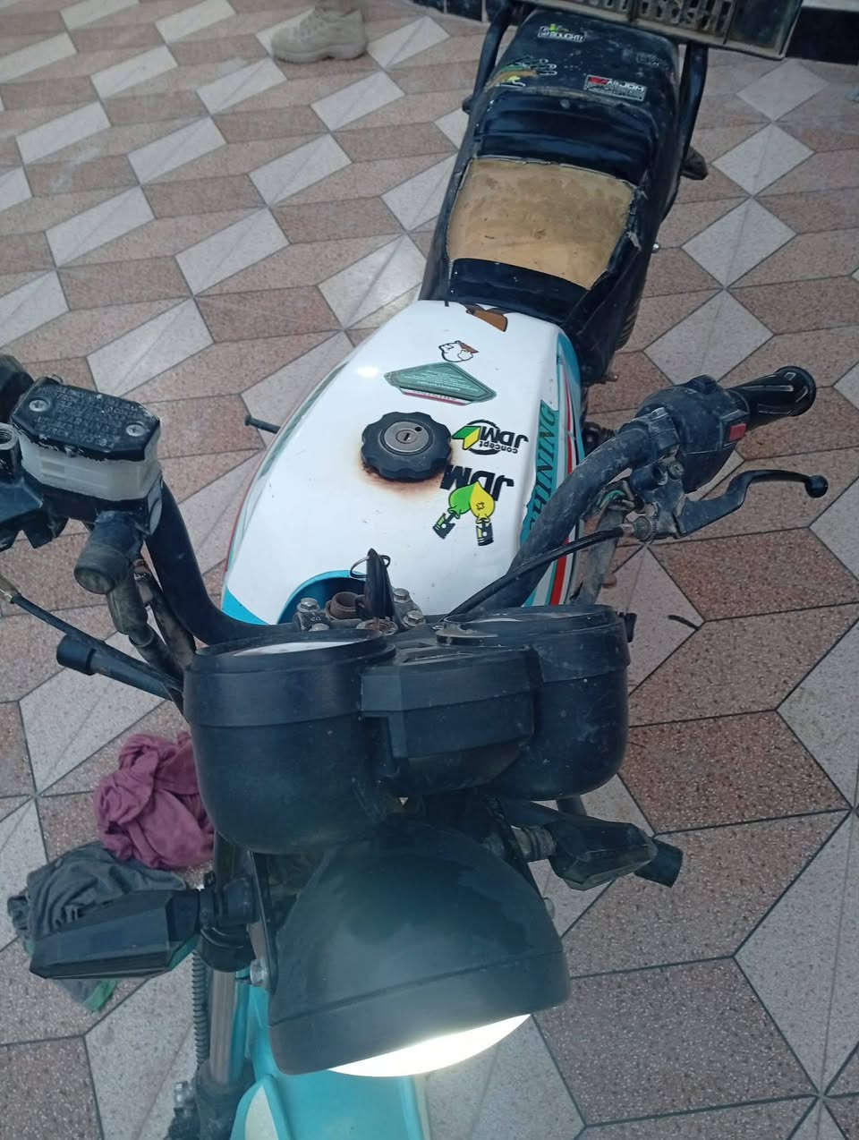 اسلام عليكم ورحمة الله وبركاتة دراجه للبيع السعر 500بي مجال عنوان خالص حي الزهراء اتصل مكلف بشر ***********
