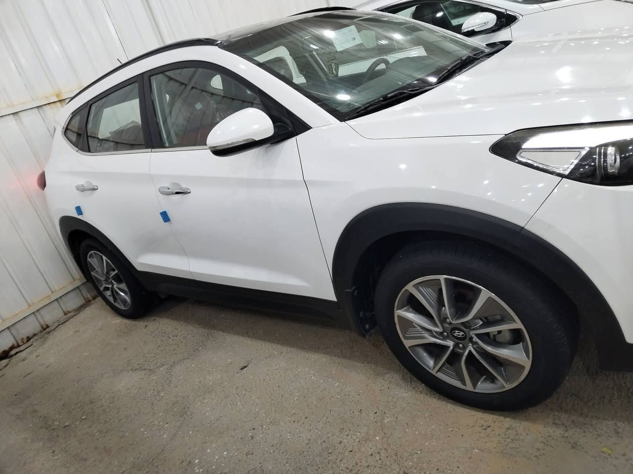 توسان 18 (شركة الكاصد) رقم سنوية هزة كله (جديد) مكفولة كفالة عامة
 مااشية 61 الرقم بغداد 
مواصفات 🔥
بانوراما
لدات
كشنات تدفئة
كشنات جلد
هند بريك بالرجل
سويج عدد 2
ومواصفات اخرى
السعر 190$
الرقم ***********
العنوان الاعظمية
