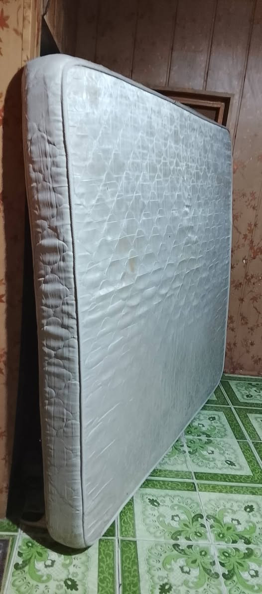 السلام عليكم فراش نوم نظيف جدا مستعمل مده قصيره السعر 25 قفل والسعر قفل العنوان النجف الاشرف ***********
