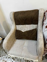 تخم عشر مقاعد تركي اصلي ثقيل مستخدم قليل  ٥٠٠ وبي مجال للشراي   وجوه ك...
