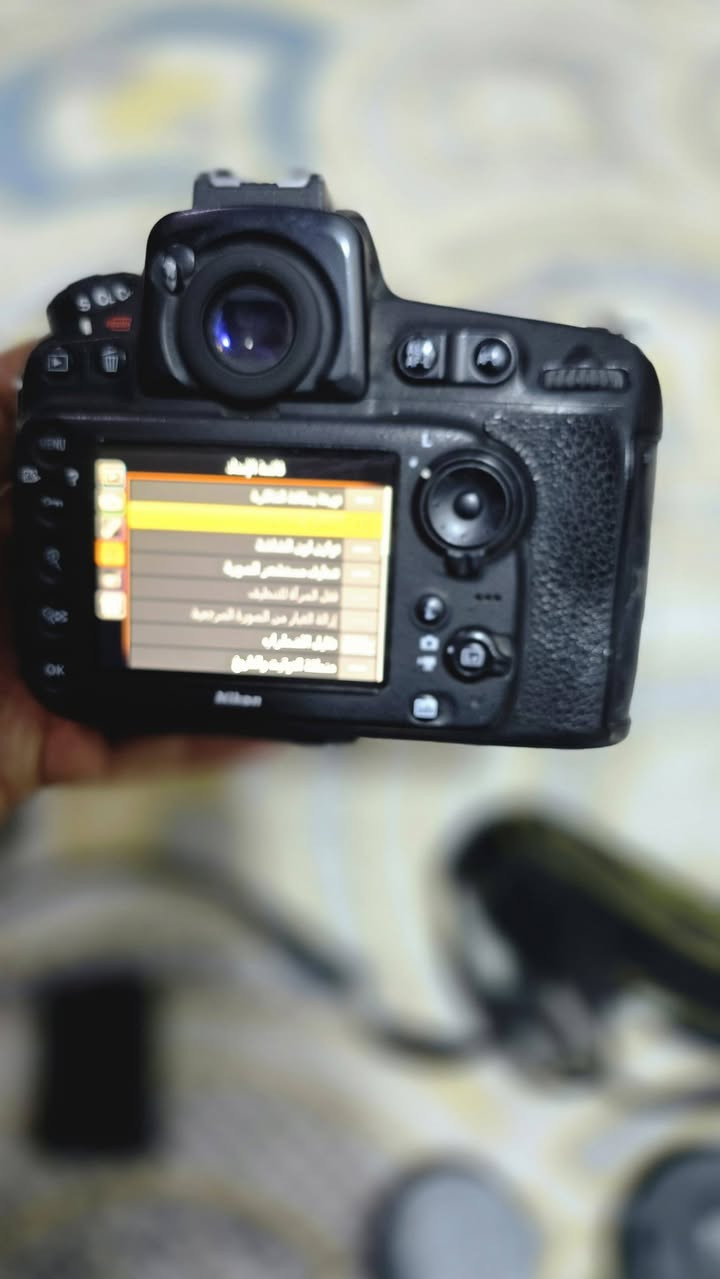 كاميرا نيكون D810
للبيع كامرة 810 D مع عدسة 85 ملم بطاريات عدد 2 حزام وجنطه 
السعر 750 الف 
اتصال  او واتساب *********** 
مكاني مركز الحله قرب جامعة المستقبل
