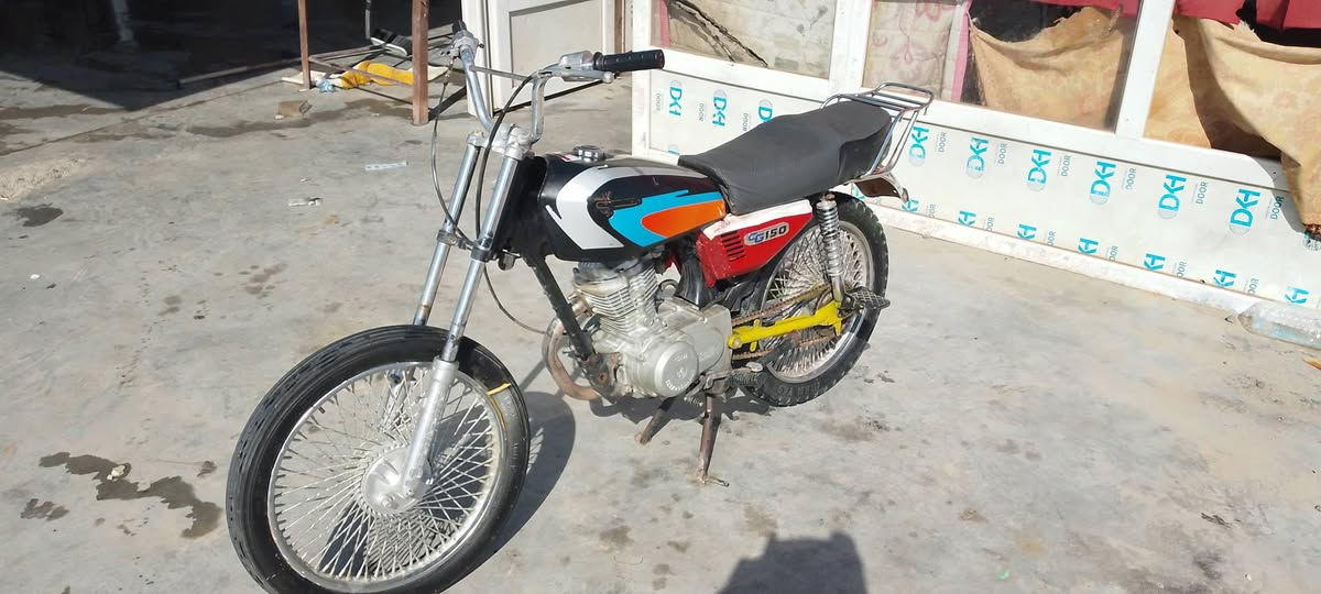السلام عليكم شباب عندي دراجه البيع ارشة موديل 222سعر 250بيهة مجال لطيبين راسلني على خاص


**إذا كنت صاحب هذا الإعلان وتريد حذفه لأي سبب، رجاءا أرسل رسالة إلى الدعم الفني**