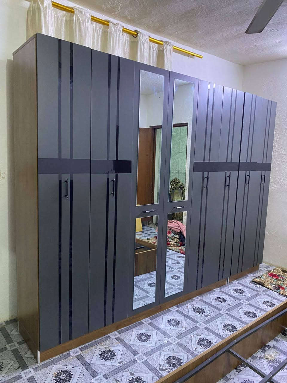 غرفه نوم تركي للبيع 8قطع سعرها 375وبيهه مجال رقم هاتف***********واتساب بغداد
