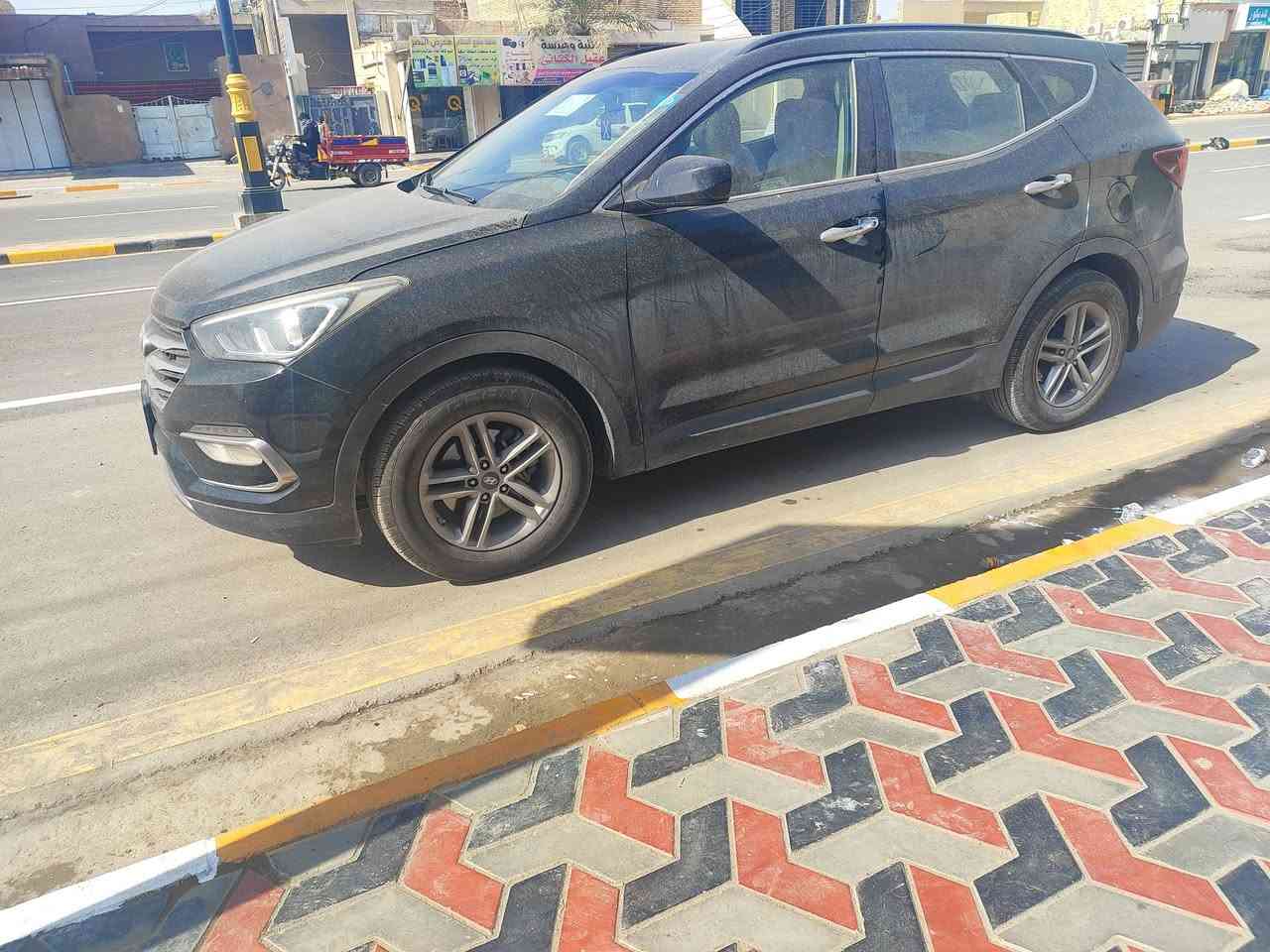 السلام عليكم .. سنتاڤي 17 وارد امريكي 5 راكب مكينة 2400 رقم ميسان (الجديد ) بإسمي سنوية لغاية 30 حادثهه بـُنيد فقط ، كشن كهربائي ، تبريد قطعتين ، داخلهه لونين ، تخم تاير جديد باتري جديد . للاستفسار ع الخاص او الاتصال على هذا الرقم ***********
