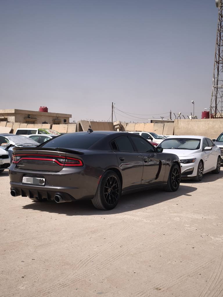 جارجر 2018 وارد كندي اصل رقم انكليزي وهزة جديدة وسنوية باسمي لحد سنة 2030  xt.  ستة سلندر بدون حادث بس الجاملغ مفتوح وراجع وبيها قطعة صبغ كلير فقط من امريكا وشرط الفحص والسونار سيارة مكفولة من الضربة والحادث وكلشي بيها باقي بيها مكفول ماشية 103000 بيها اضافات هيلكات من امريكا يعني بلادية تزويدها مرتب وحلو ماصارلها سنة من دخلت العراق براغيها ع وصع الشركة  موصفاتها بلس وويل 20 هيلكات وحدادية جديدة واحلا من الصور و بالعافية ع الياخذها ترايك وين متريد 
سعرها193 البصرة, العراق


**إذا كنت صاحب هذا الإعلان وتريد حذفه لأي سبب، رجاءا أرسل رسالة إلى الدعم الفني**