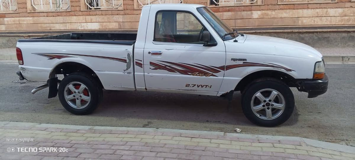 السلام عليكم فورد للبيع او مراوس رقم الهاتف ***********....***********
