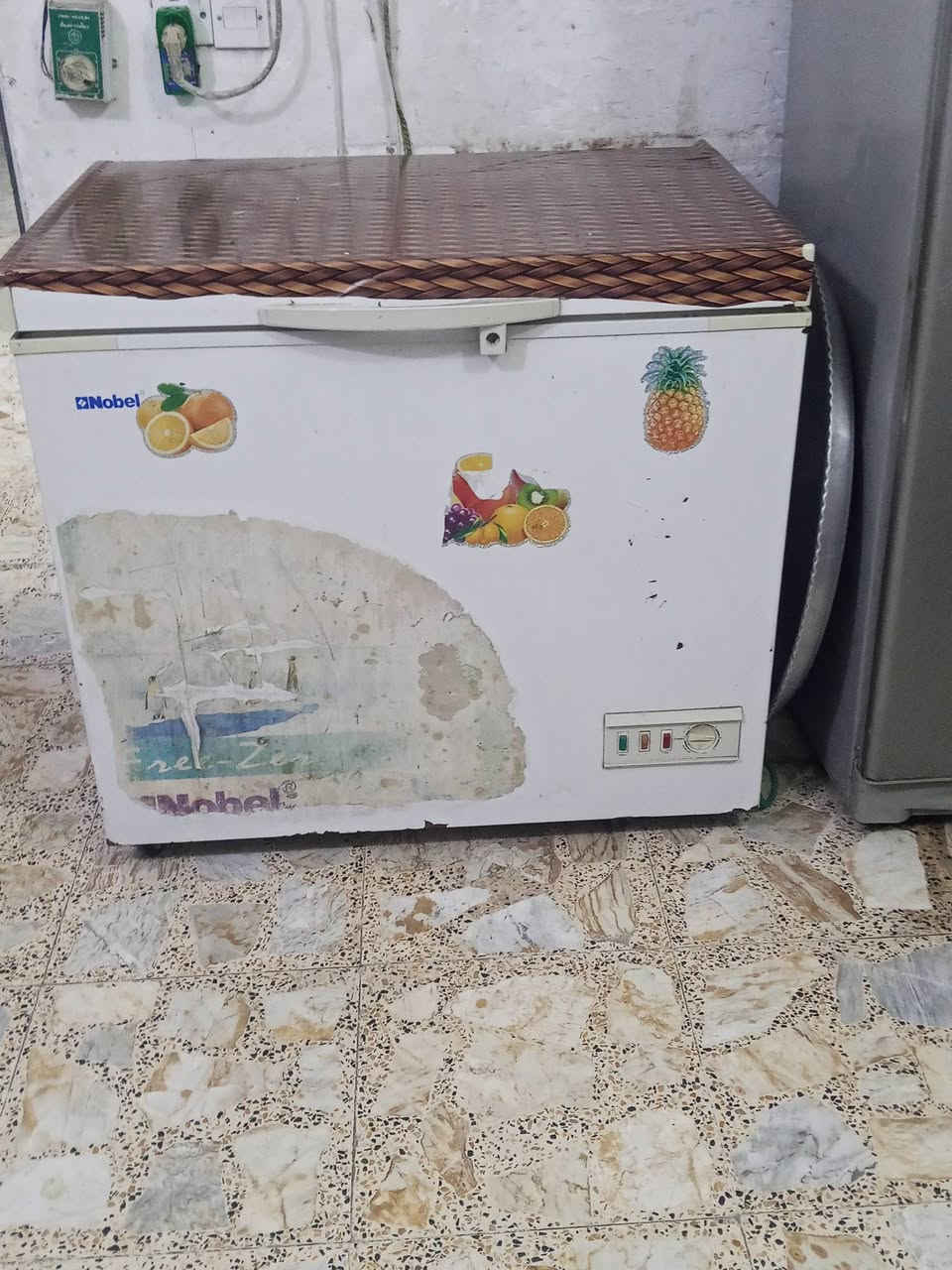 سلام عليكم مجمده للبيع استخدام بسيط و تجمد السعر 150 وبيه مجال العنوان بغداد حي البتول و التواصل نفس الحساب


**إذا كنت صاحب هذا الإعلان وتريد حذفه لأي سبب، رجاءا أرسل رسالة إلى الدعم الفني**