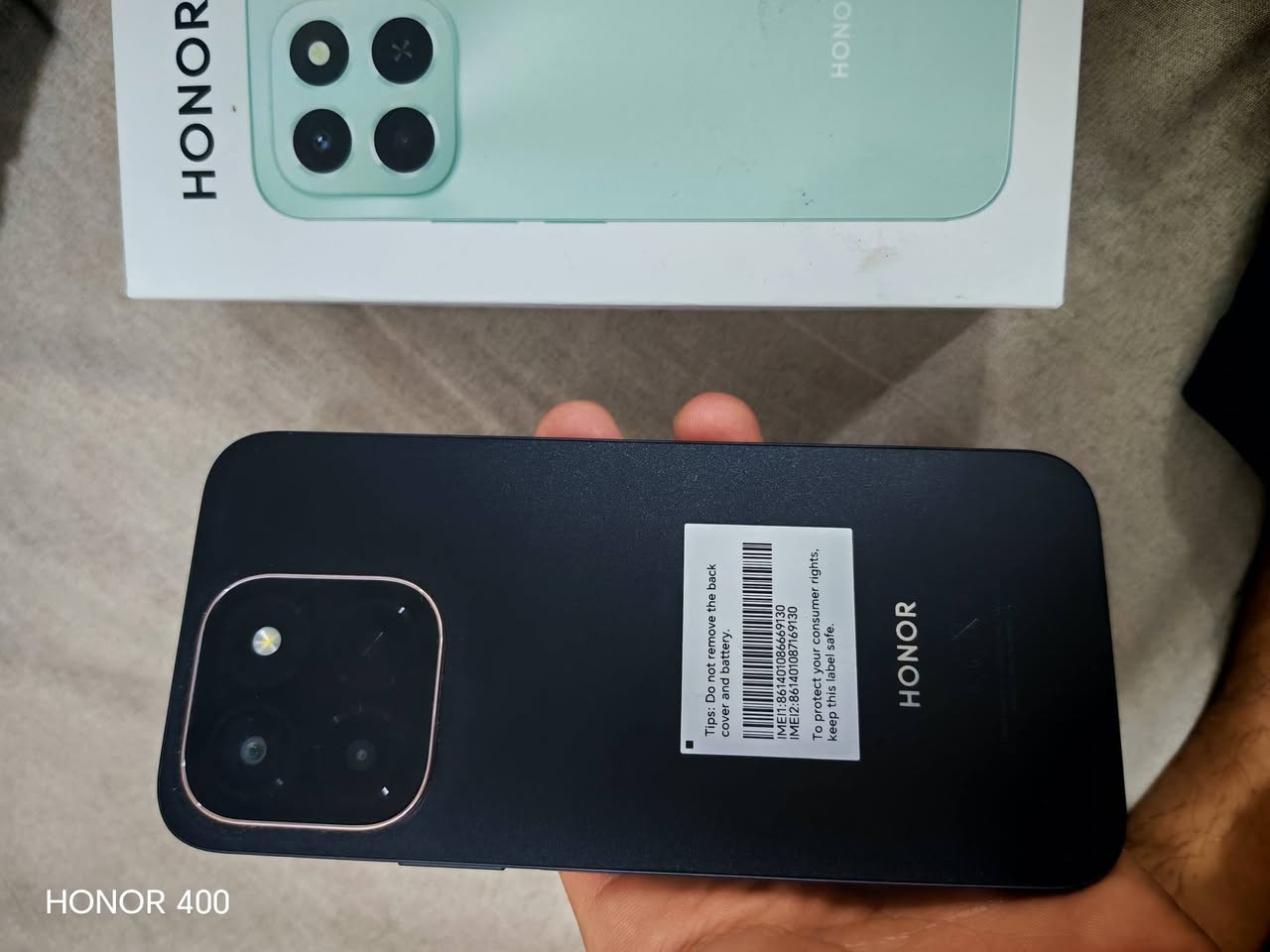 📱 للبيع هاتف Honor X6c 📱
أو مراوسة مع جهاز (تكنو بوفا سليم) . 
الحالة: ممتازة جدا – استخدام أقل من شهر 
المواصفات:
🔹 الرام: 6GB
🔹 التخزين الداخلي: 128GB
🔹 اللون: أسود
🔹 الأداء: سريع ومناسب للتصفح والتواصل والتطبيقات وألعاب متوسط
🔹 البطارية: ممتازة جدا بسعة 5300
🔹 النظام: أندرويد
📍 السعر: (150 الف)
📍 الموقع: (كركوك)
📩 التواصل  عل رقم ***********
