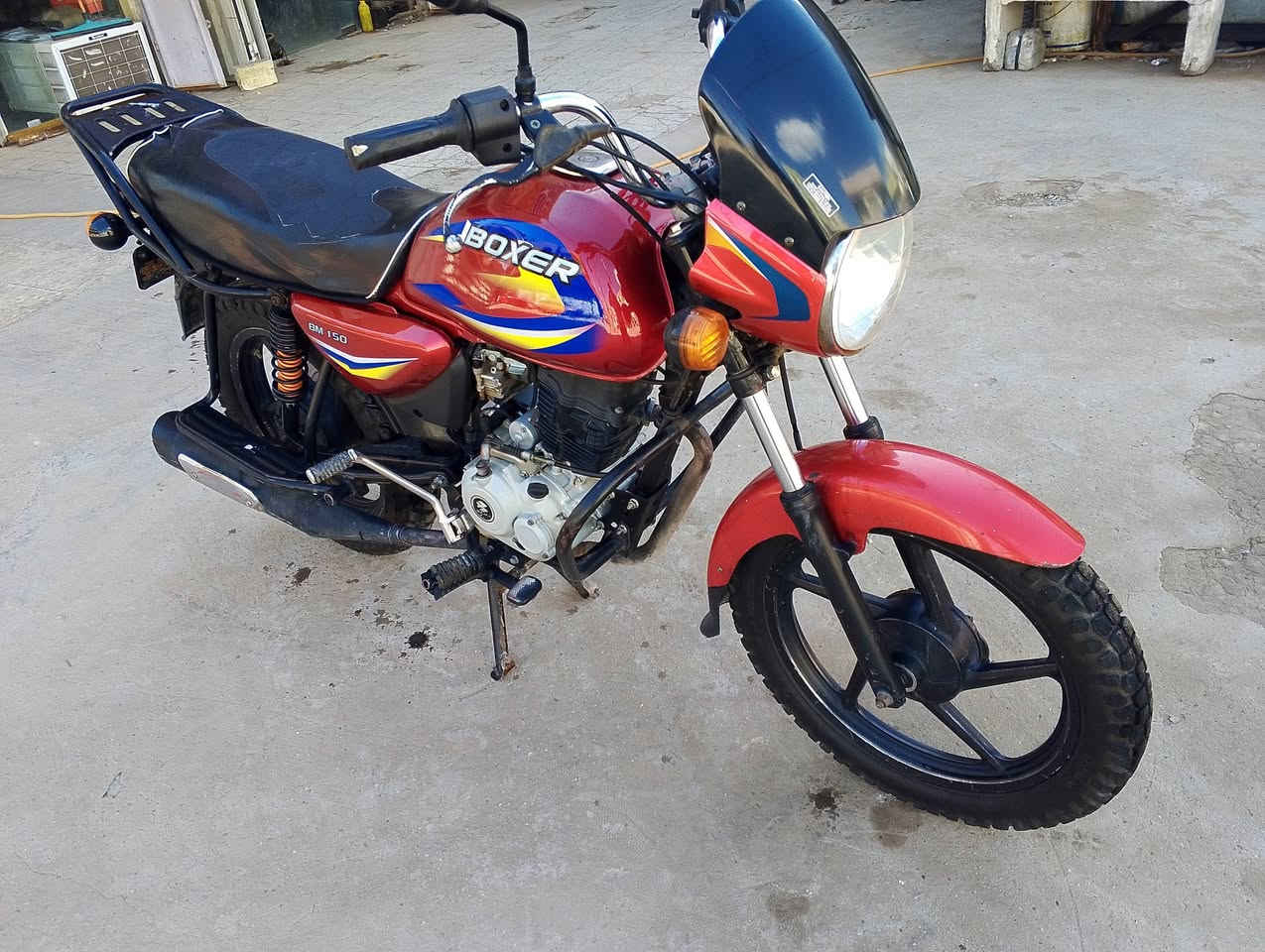 بوكسر موديل 2020 بلادية وراق اصلية نكرة سلف هندر كهربايات كلهة شغالة ما بيهة نقص سعرهة مليون قفل الشراي يخابر مكانهة بغداد ***********
