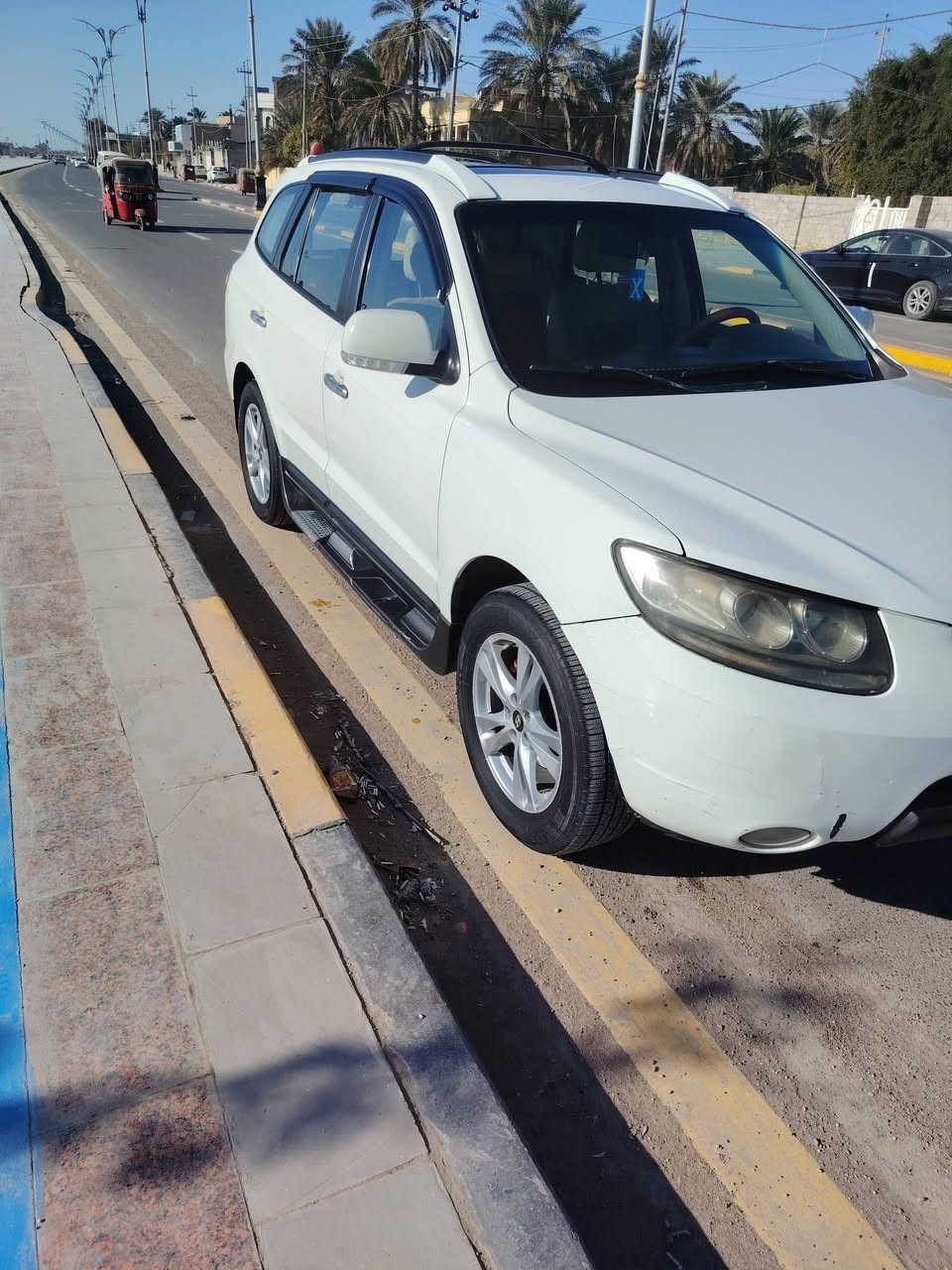 للبيع سنتافيه موديل 10 لون ابيض مواصفات نص فول خليجي رقم اربيل الجديد محرك 6 سلندر 7 راكب ثلاث قطع تبريد ماشيه 200 بيهه شبرين صبغ بلبنيد فقط مكانهه واسط الكوت ترهم مراوس السعر  137. ***********.  ***********
