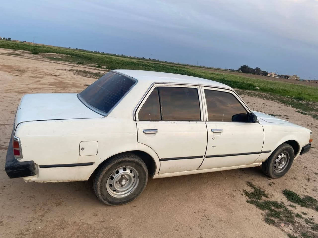 السلام عليكم للبيع كرونا موديل 81 رقم كركوك دولي تحويل ثاني يًوم  كير محرك كسل شرط صدر جديد تواير جدد دبريد ثلج شرط سعر30 واذا مراوس هم ترهم مكان العلم
الاتصال ع رقم مكلف بنشر ***********
