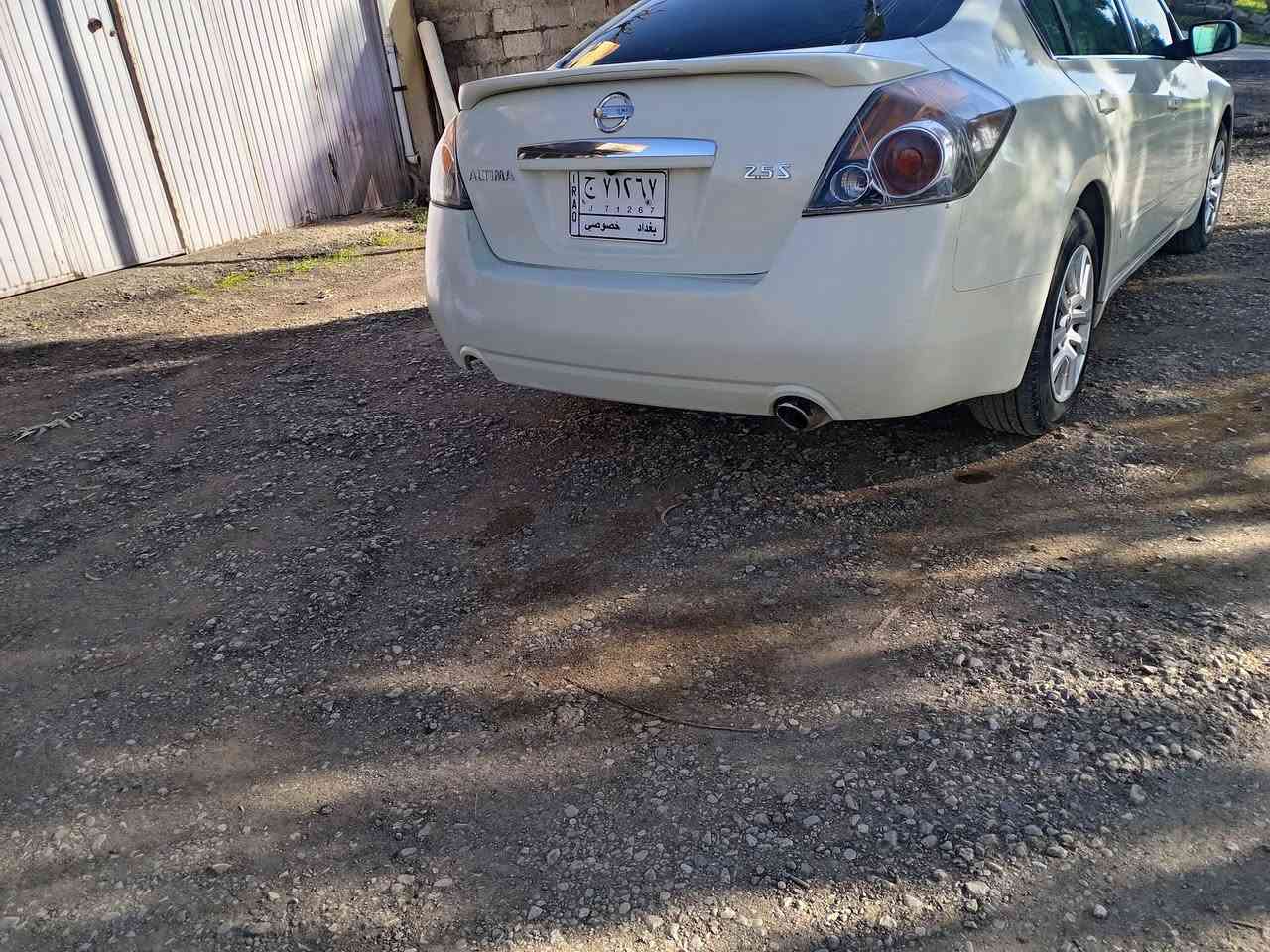 بەناوی خوای گەورە.
نیسان ئاڵتیما2009خلیجی.بڕاوە.
فول بێ سڵاید گێڕومەکینەی بەشەرت.بێ دەعم.کامل مەسروف.چوارتایەی لۆکی بۆبەسراوە.
سعری 44مەجالێکی زۆرکەم.
شوێن.سیدسادق.
***********
***********
