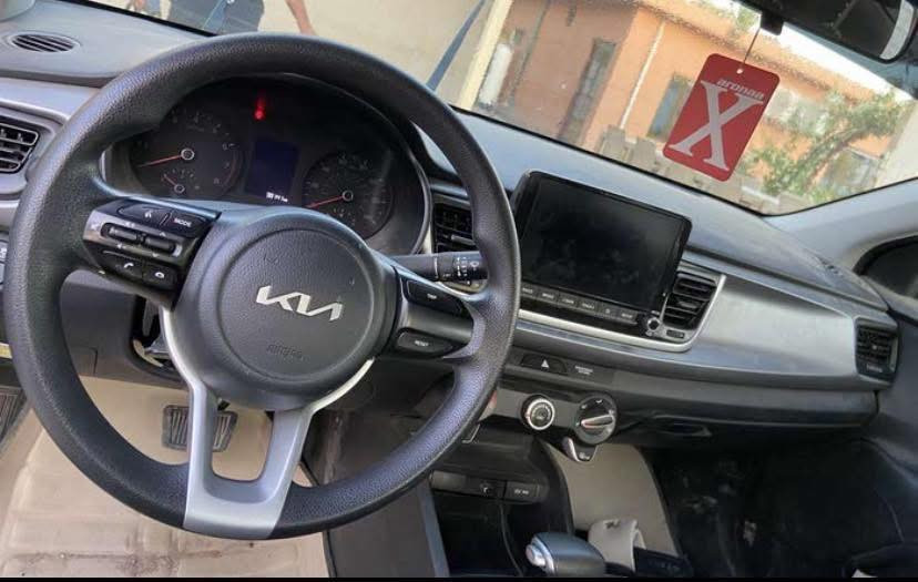 سلام عليكم
للبيع كيا ريو 2022
رقم شمالي 
حادث بسيط (بدون ايرباك) موضح بل صور
باب الصدر مبدل ومصبوغ فقط مكفوله السياره
ماشيه 62
السياره جديده بمعنى الكلمه 
تخم تاير جديد 
المكان بغداد


**إذا كنت صاحب هذا الإعلان وتريد حذفه لأي سبب، رجاءا أرسل رسالة إلى الدعم الفني**