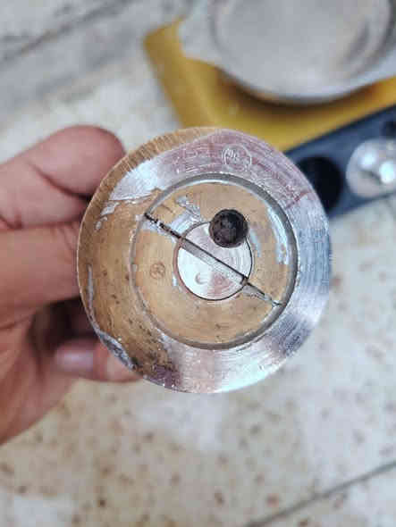 السلام عليكم
ميزان ايطالي مؤرخ ١٩٥٥ مصنوع من الالمنيوم والأوزان نحاس يعمل بالوزن فقط
اما الساعة ينرادلها تصليح
بي ٢فطور زغار من القاعدة مامبينات 
ابيع فقط ديكور السعر٦٥ الف
للحجز والاستفسار واتس اب ***********
