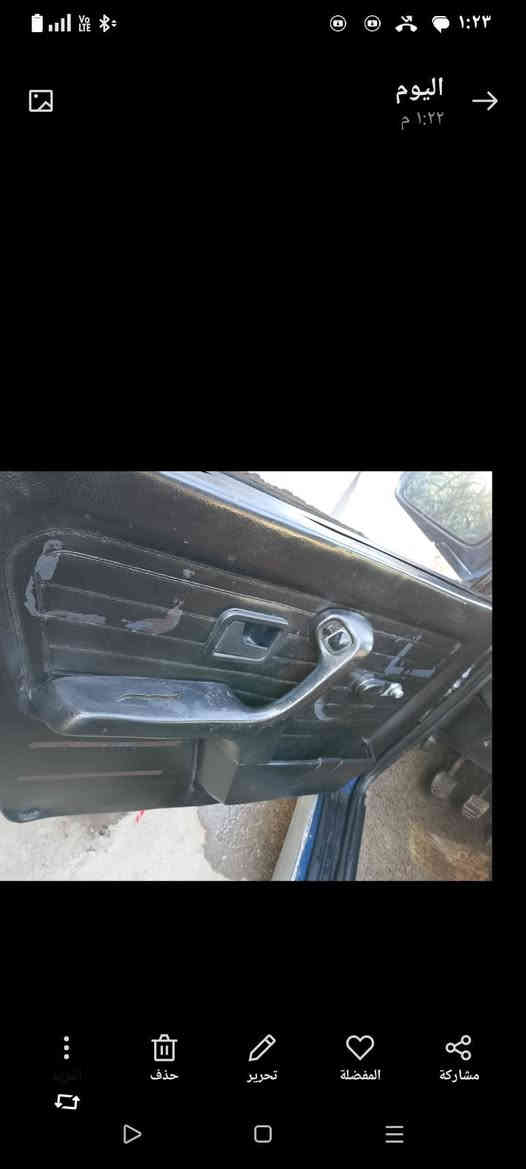 سلام عليكم
زعره 325 مفتوح 
كير عادي جاترك اكسل قفل 
مكينه جديده شاديها 
سياره ما بيها زلغ أو رصعه 
تخم تاير جديد 
رقم انبار صاحبها يريد تحويل 
سعرها ٣٥وبيها مجال بصيط
عنواني بغداد الحسينيه مال راشديه
***********
