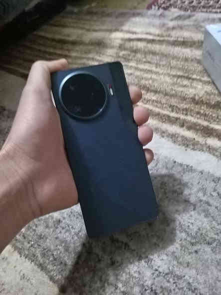 سلام عليكم للبيع تكنو كامون 30 فايفجي برو جهاز نضافه مكفول من صيانه كامل ملحقات فقط سماعه ماكو ذاكره 256 سعره 270 وبي مجال للشراي مكاني بغداد حي العامل *********** بي وتساب
