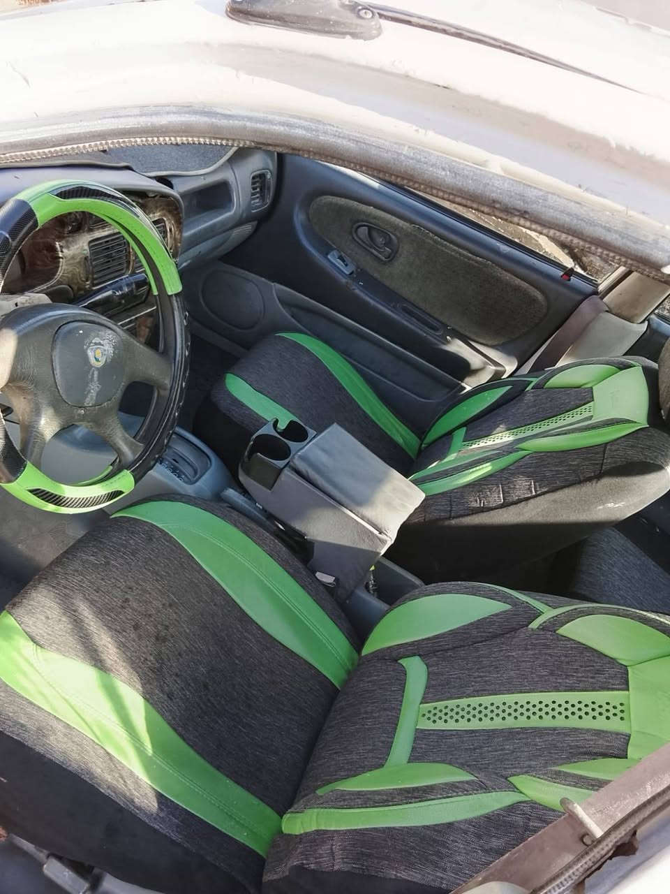 بروتون موديل ٢٠٠٠ رقم كربلاء بأسمي كير اوتو محرك بخاخ مصبوغة حزام المحرك والكير مكفولات كربلاء الحسينية. *********** السعر ٣٠ ورقة وبيها مجال
