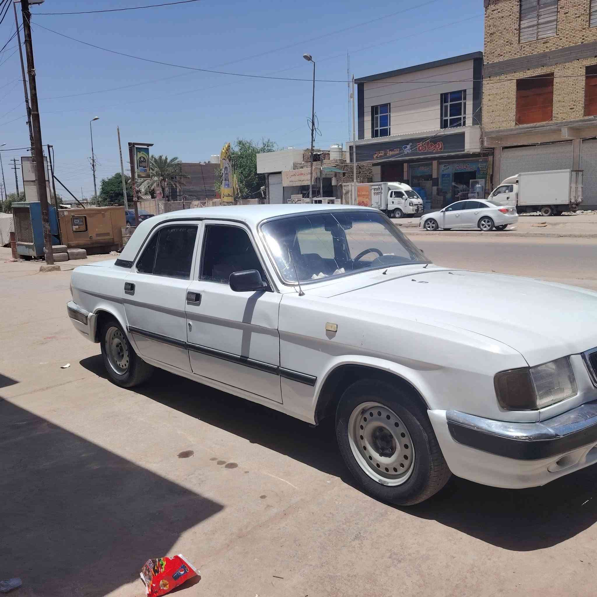للبيع.

محدك.. جديد..
گير.. جديد..
باتري.. جديد..
طخم تاير.. جديد..
السعر ٤٠..
وبيه مجال قليل..
***********.
مشروع وطني مداور وين ماجان
