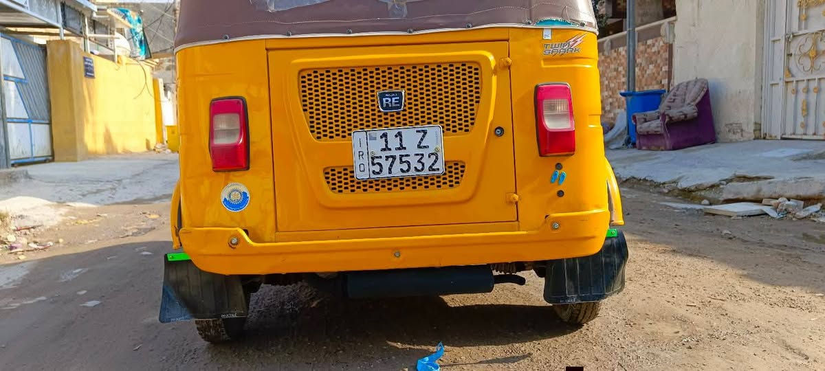 تكتك للبيع موديل 22 مابيها لأ ضربه ولا طخه تكتك نضيفه كلش المكان بغداد العبيدي الشراي يتصل 
***********
