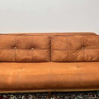 تخم تركي • ١٠ نفرات • مخزن و سرير