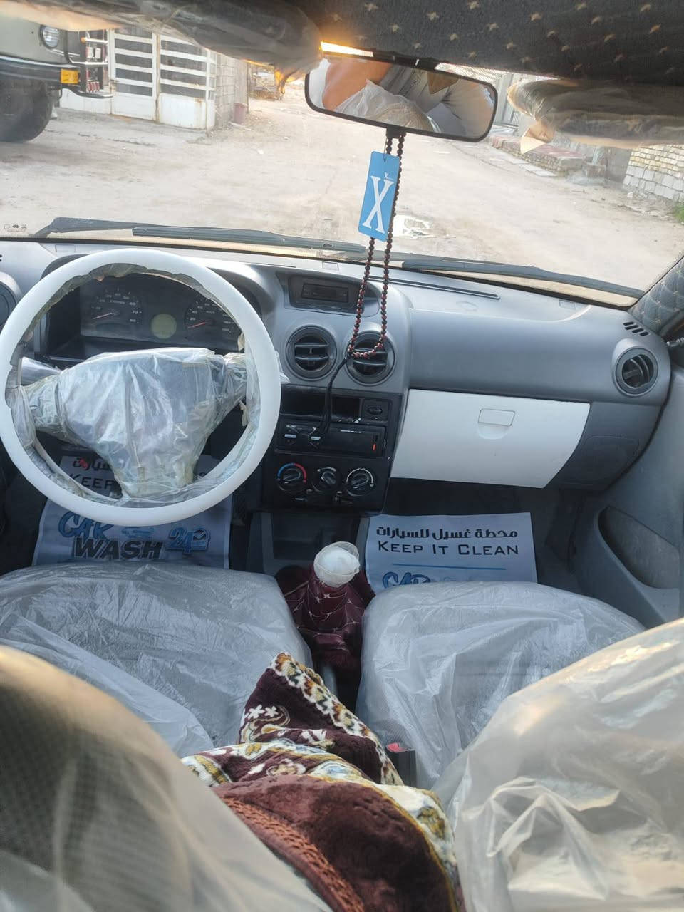 السلام عليكم 
سايبا 2015 رقم الماني بصره سنويه ضايعه وبيهه واجهه 
سياره نظيفه وجاهزه ما عايزه شي مكينه گير حداديه كامله 
السعر 17 والشراي يتصل وبي خير ويدلل مكاني النجف 
***********
