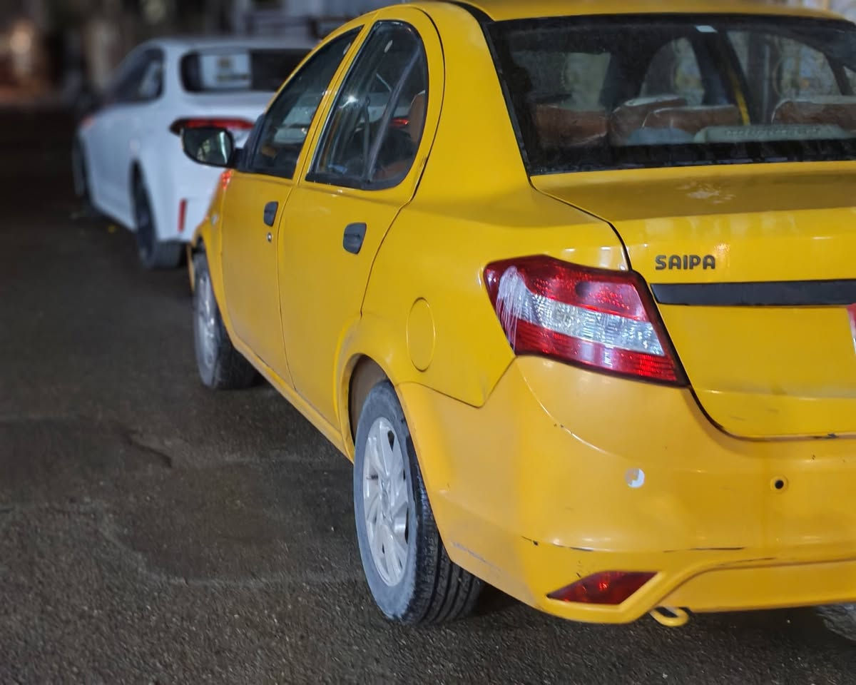 السلام عليكم سياره ساينا 2020 مطلوبه قصه شيء قليل سياره خير من الله كير محرك تبريد كله بجيس مكفولل سياره بيها بس بارد بلباب الخلفي الباقي مكفول تجي وتشوف بعينك السياره بسمي مكانها بغداد الزعفرانيه 
***********
