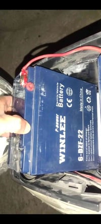 البيع بطاريات سعر واحد، 25الف 07705191944