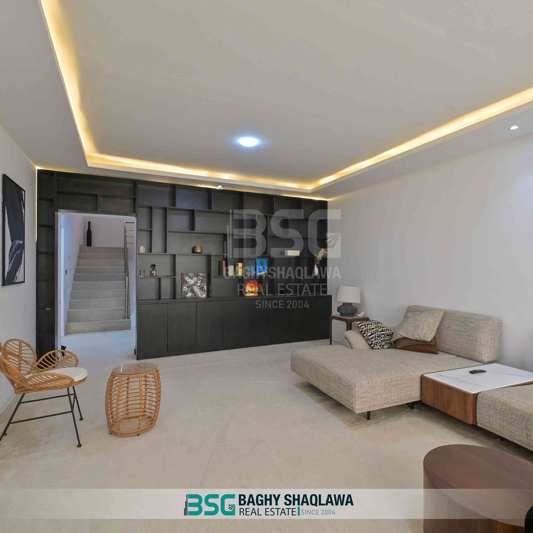 🏠 ڤێلا بۆ فرۆشتن لە پرۆژەی ماس ستی
- بە رووبەری 320 م2 
- 5 ژووری نوستن
-  ژووری پێشوازی + هۆل
- کامل راخراو

✅ بۆ زانینی نرخ، کۆمێنت بکە و راستەوخۆ زانیارییەکانت پێدەگات

***--🔶--***--🔷--***

🏠 فیلا للبیع في مشروع ماس ستي
- بمساحة 320 م2
- 5 غرف نوم
- غرفة استقبال + صالة
- مؤثث كامل

✅ للحصول على معلومات عن سعر،  عل تليكرام⬇️ https://t.me/dler869/2745?single

📞 ***********
واتسئاپ 👈              https://wa.me/+967501701323
-----

واتسئاپ 👈              https://wa.me/+9647704680770
-----
#عقارات #باغی_شقلاوە #BSG #Baghyshaqlawa
