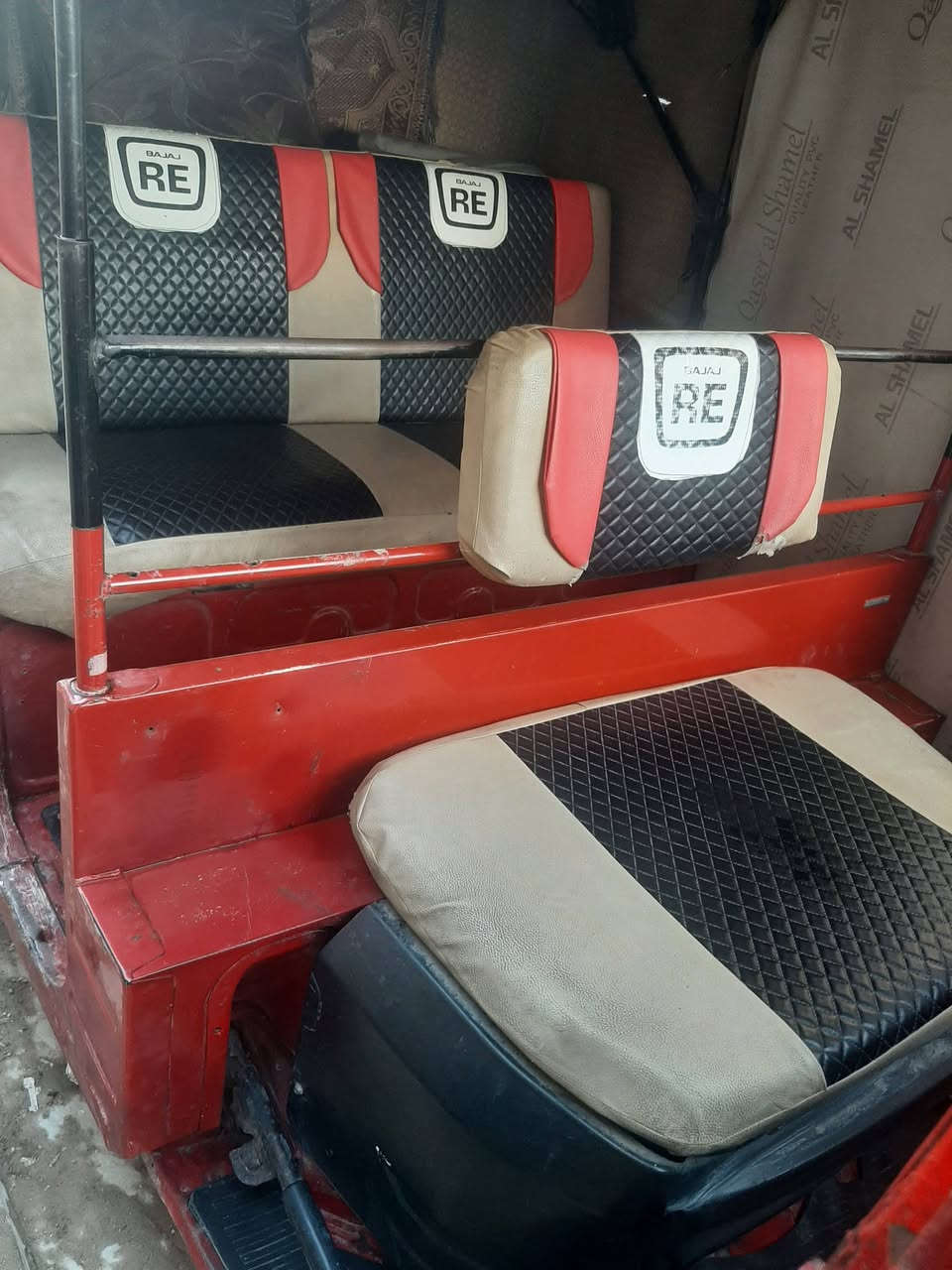 18 للبيع  بغداد الدسيم ***********
