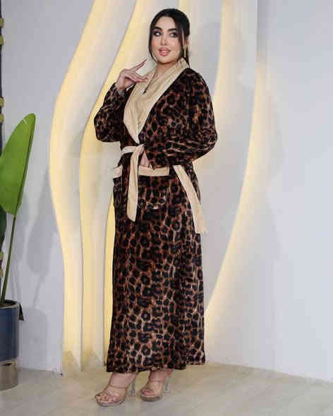 🎀 على بركة الله افتتاح الموسم الشتوي
سعر الدرزن / 115   الاف ✅  
 سعر المفرد /13 قطعتين 25
      ((   روب قديفة غزالي طويل )) 
 القياس  /من L  XL   XXL   XXXL  💯 الدرزن 3 الوان
ويتوفر توصيل الى جميع المحافظات
***********
***********
