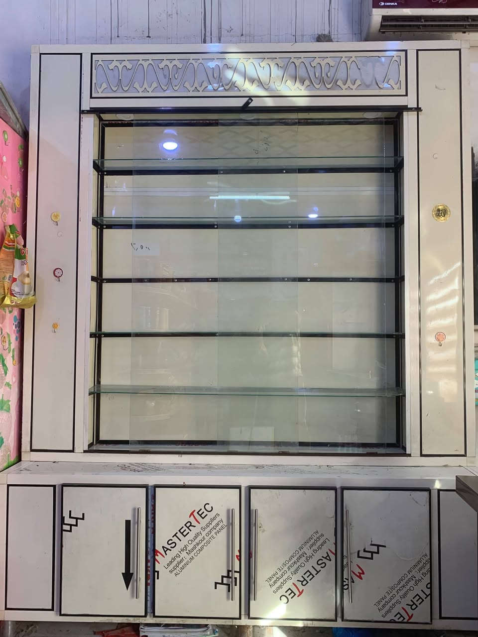 معرض المنيوم للبيع او مراوس بعارعة مشروبات


**إذا كنت صاحب هذا الإعلان وتريد حذفه لأي سبب، رجاءا أرسل رسالة إلى الدعم الفني**