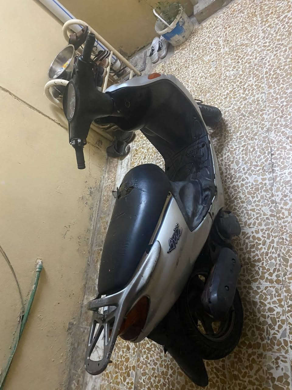 سلام عليكم ماطور اكزز للبيع السعر 300وبي مجال ومراوس بنامه الموقع الموصل حي الكرامه الرقم ***********
